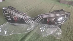 Set Head Light C300 2010 Maybatch