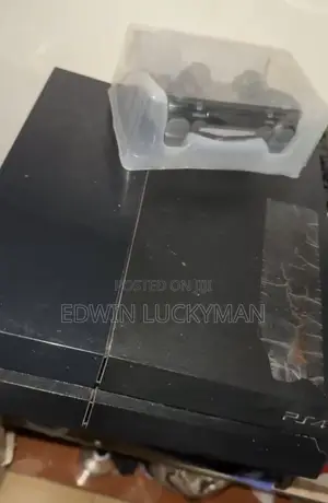 PlayStation 4 PS4
