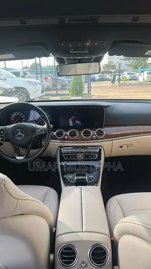 Mercedes-Benz E400 2017 Gray