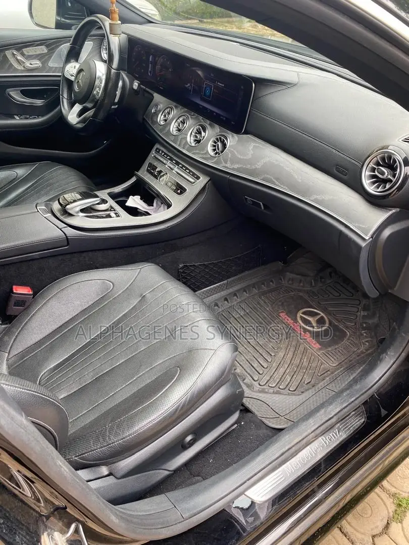 Mercedes-Benz CLS 2018 Black