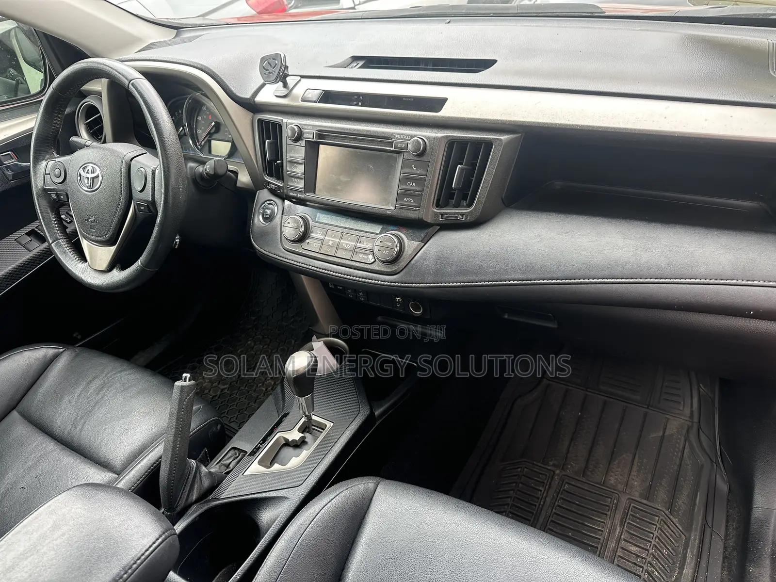 Toyota RAV4 2015 Red