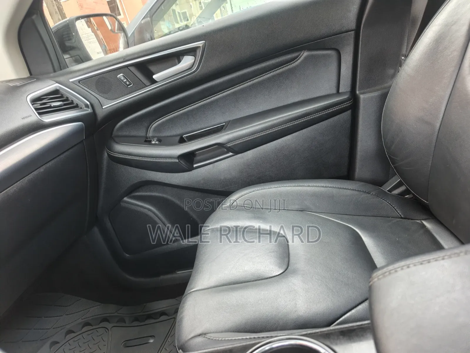 Ford Edge Titanium 4dr AWD (2.0L 4cyl 6A) 2016 Black