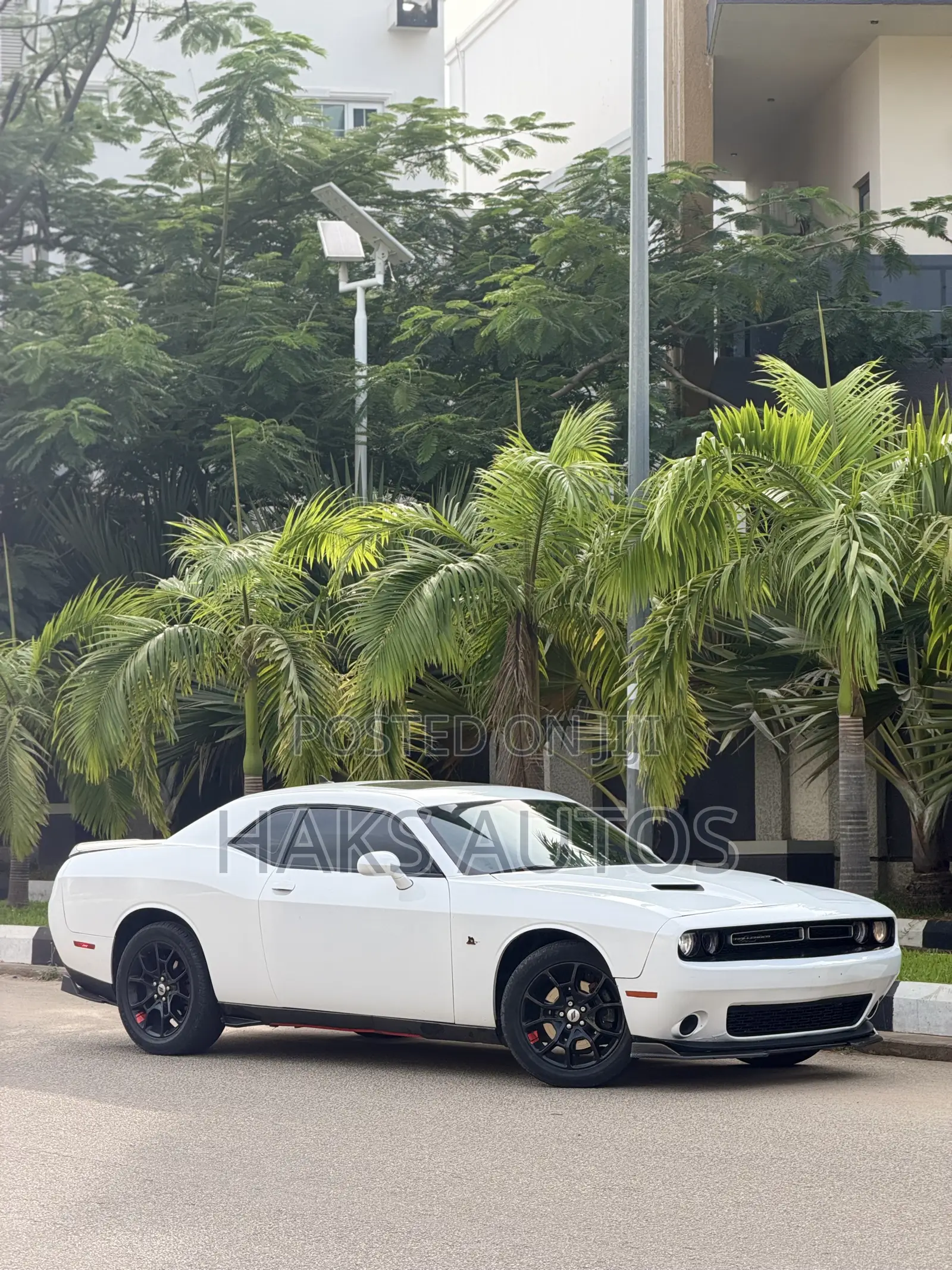 Dodge Challenger 2018 White