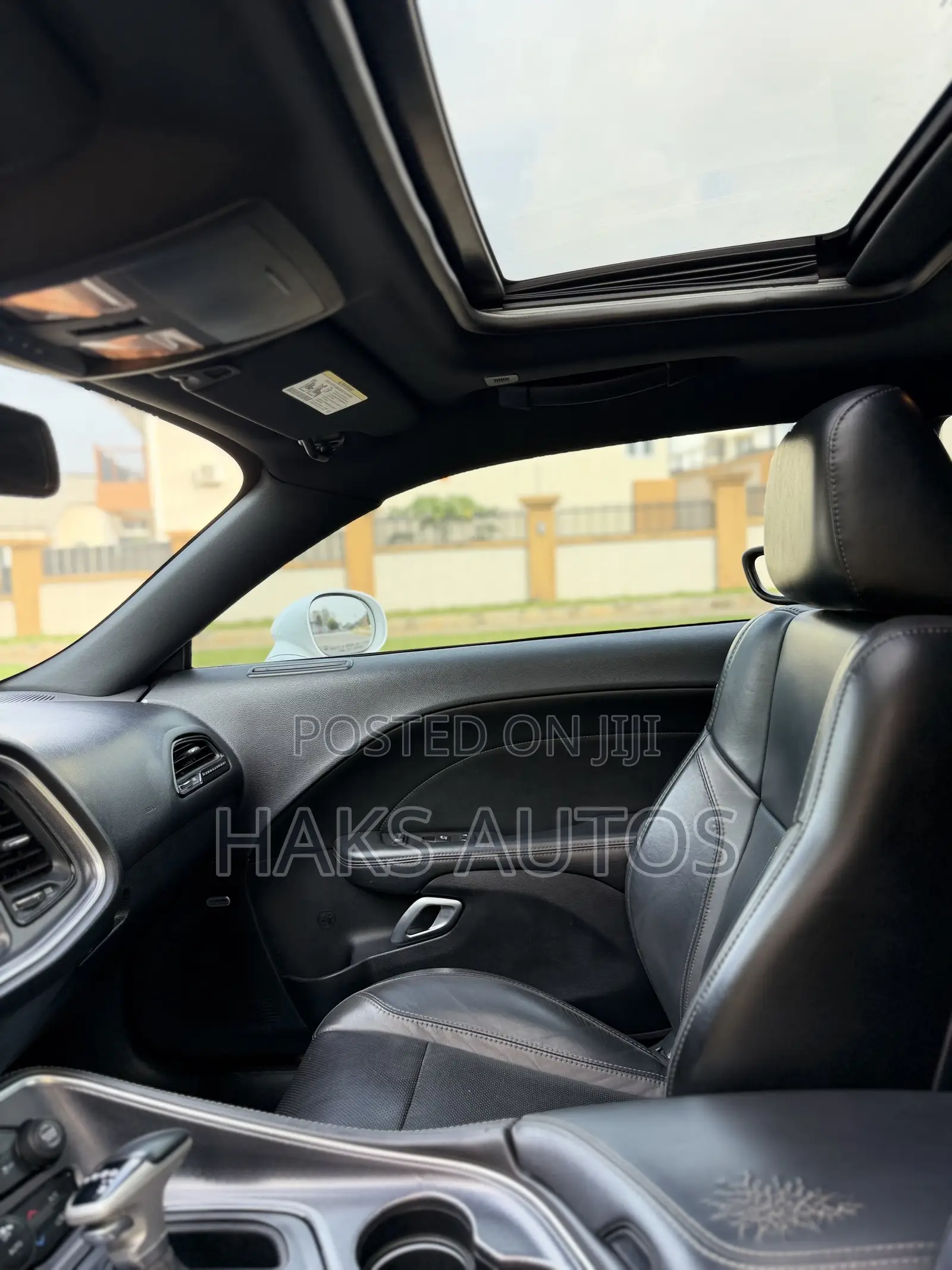 Dodge Challenger 2018 White