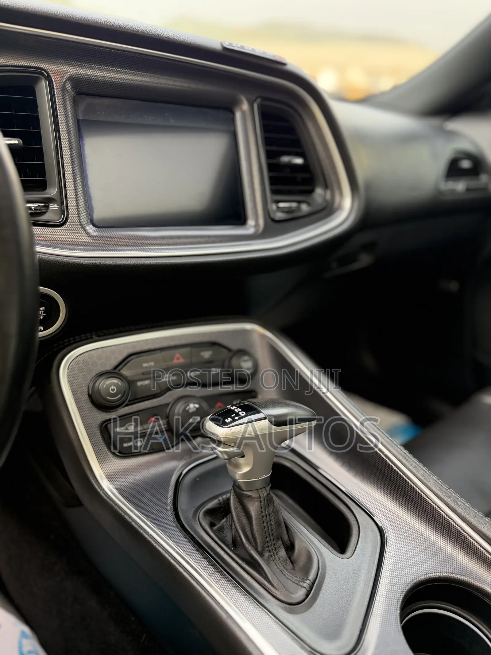 Dodge Challenger 2018 White