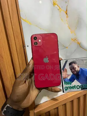 Apple iPhone 11 64 GB Red
