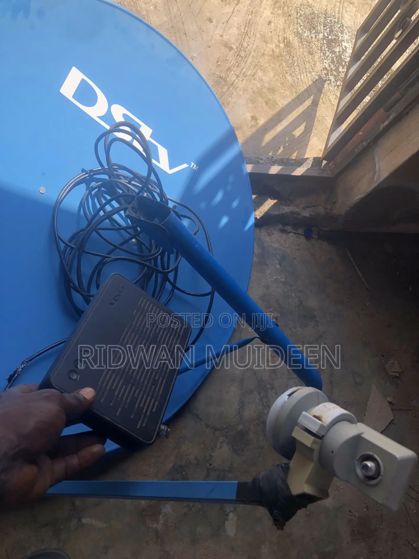 DSTV Decoder
