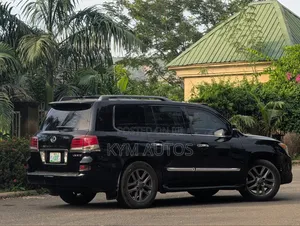 Lexus LX 570 AWD 2013 Black