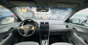 Toyota Corolla 2010 Gray
