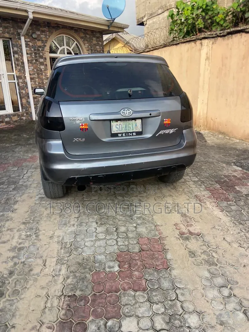 Toyota Matrix 2004 Blue