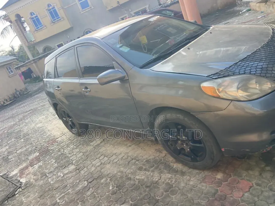 Toyota Matrix 2004 Blue