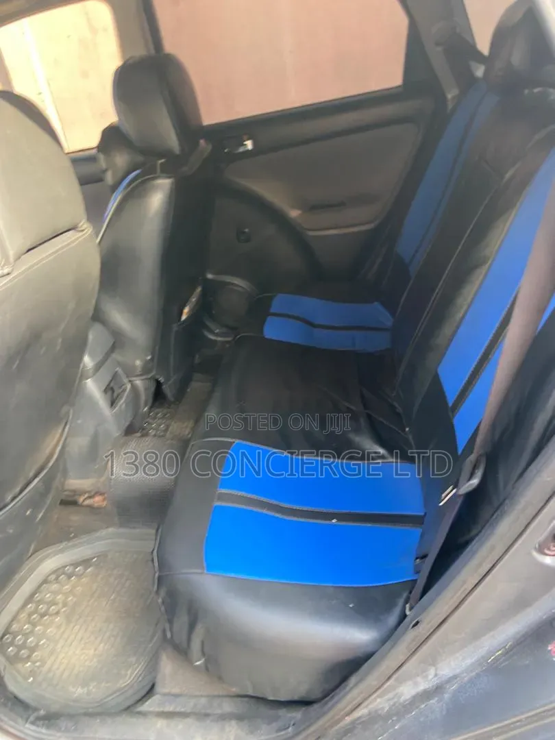 Toyota Matrix 2004 Blue