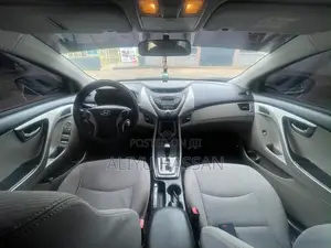 Hyundai Elantra 2013 Gray