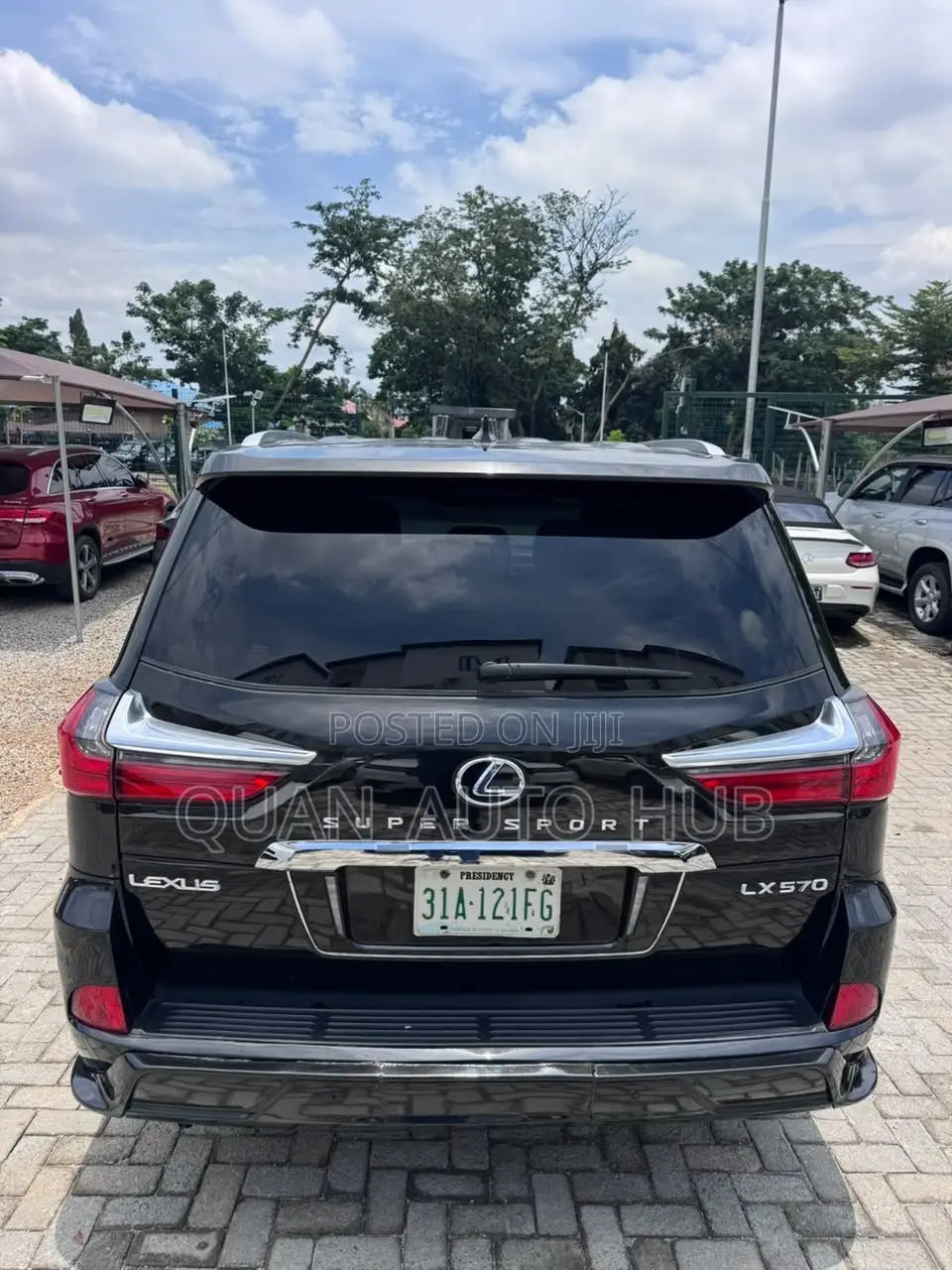 Lexus LX 570 AWD 2017 Black