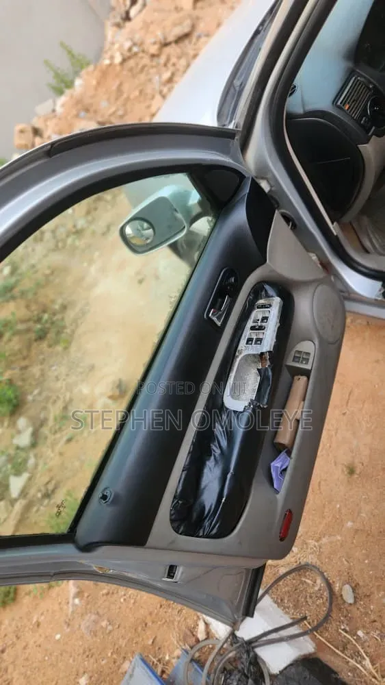Volkswagen Golf 2004 Silver