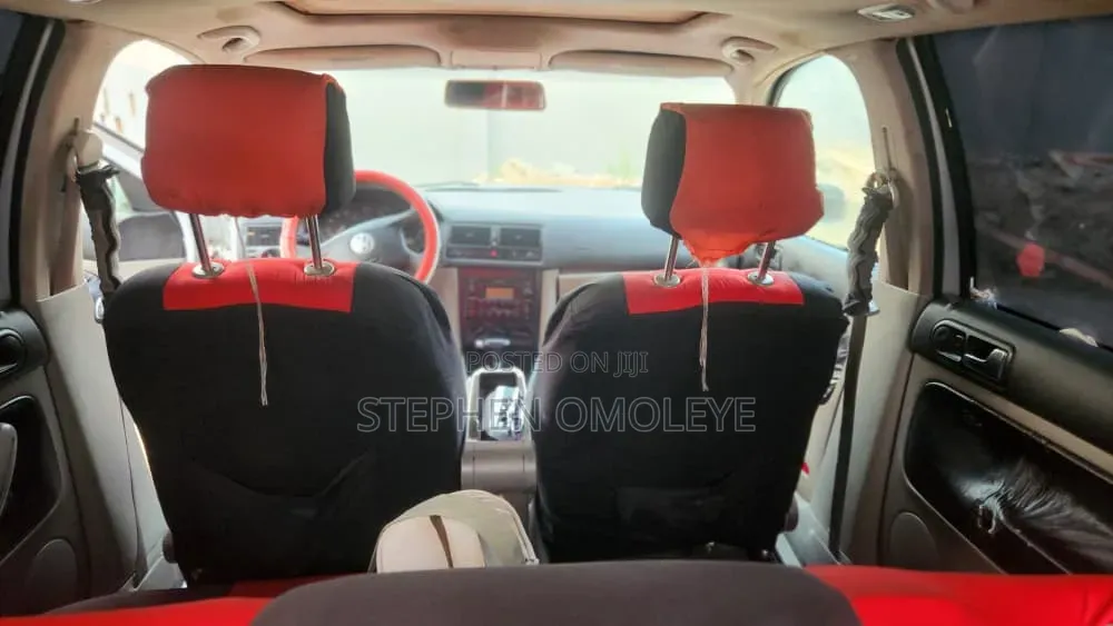 Volkswagen Golf 2004 Silver