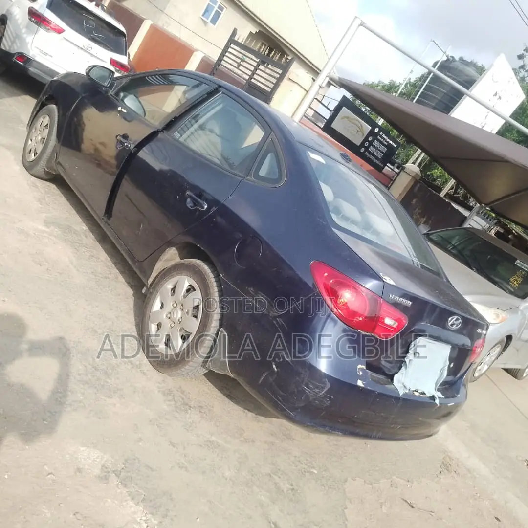 Hyundai Elantra 2008 Blue