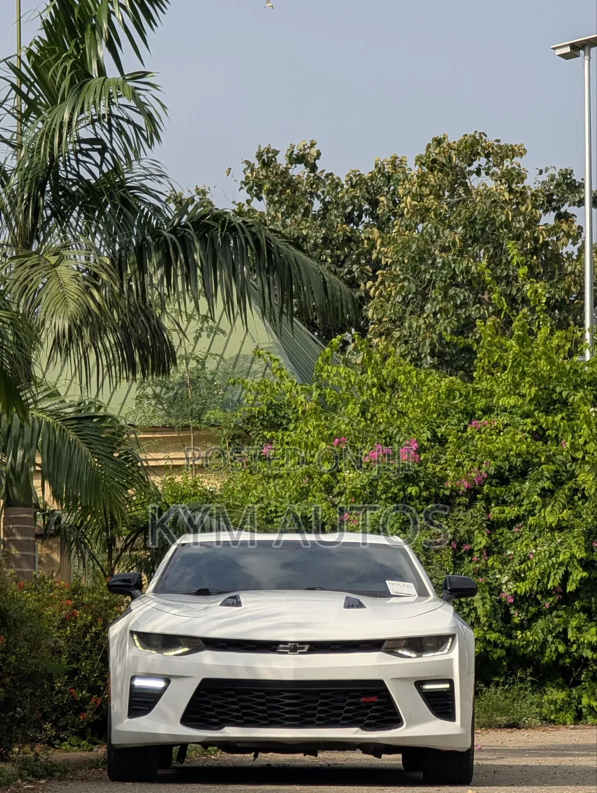 Chevrolet Camaro 2018 White