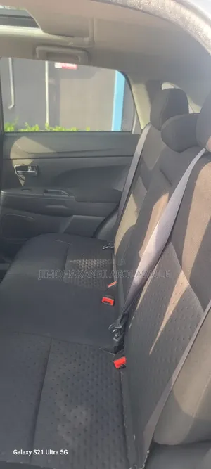 Mitsubishi Outlander Sport SE 2012 Silver