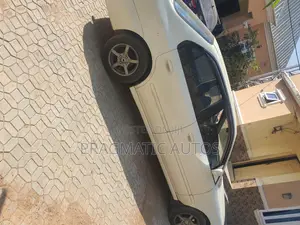 Honda Civic 2000 White