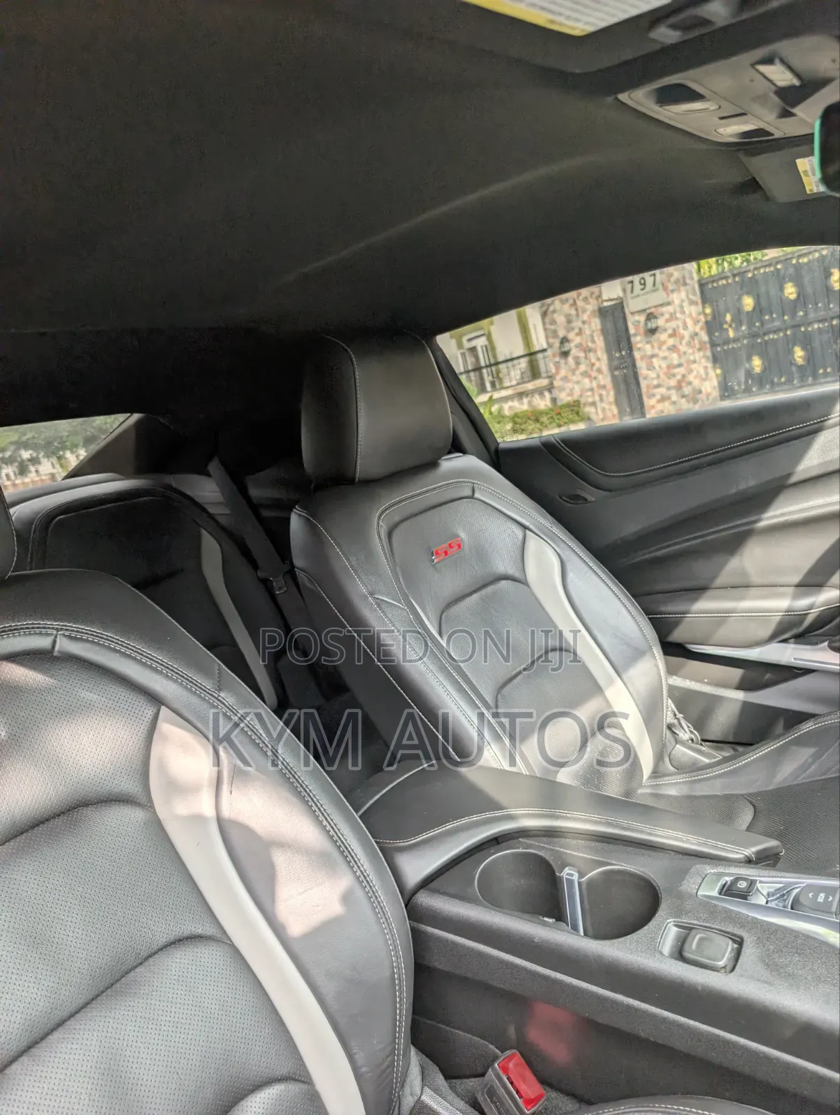 Chevrolet Camaro 2018 White