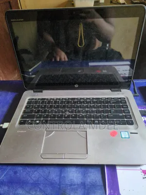 Laptop HP EliteBook 840 G8 8GB Intel Core i5 HDD+SSD 256GB