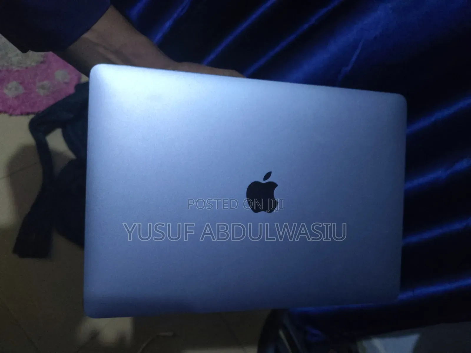 Laptop Apple MacBook Pro 2022 M2 8GB Apple M2 SSD 512GB