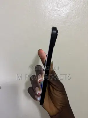 Apple iPhone 15 Plus 128 GB Black