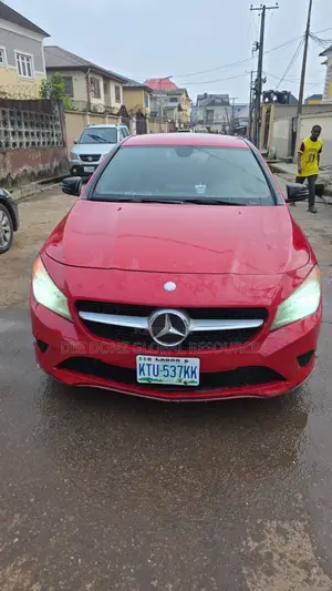 Mercedes-Benz CLA-Class 2015 Red
