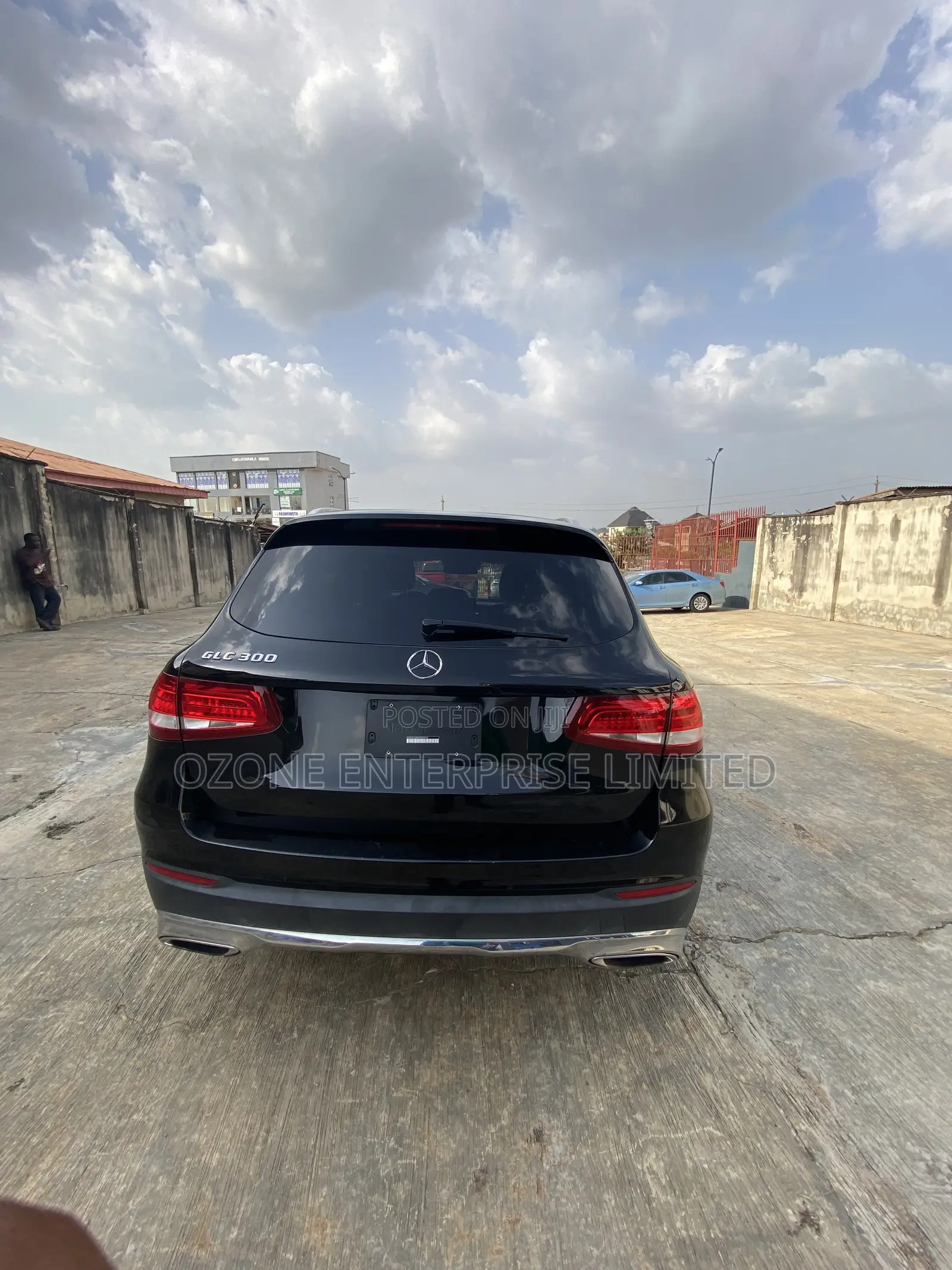 Mercedes-Benz GLC-Class 2016 Black