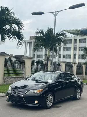 Lexus ES 2014 Black