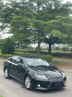 Lexus ES 2014 Black
