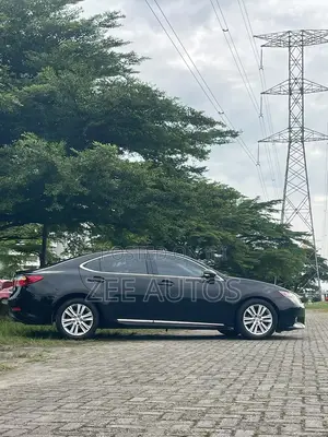 Lexus ES 2014 Black