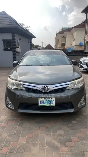 Toyota Camry 2013 Gray