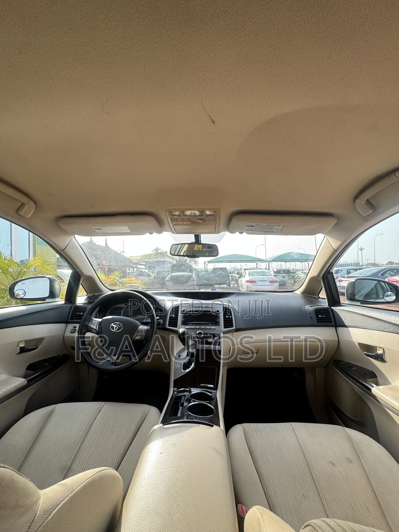 Toyota Venza LE 2012 Silver
