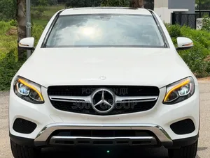 Mercedes-Benz GLA 250 2019 White