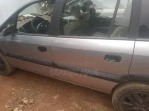 Opel Zafira 2006 Silver