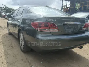 Lexus ES 330 2005 Green