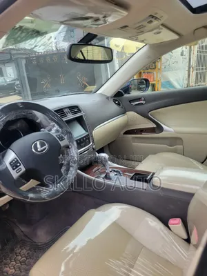 Lexus IS 250 Automatic 2012 Blue