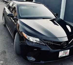 Toyota Camry SE (2.5L 4cyl 8A) 2019 Black