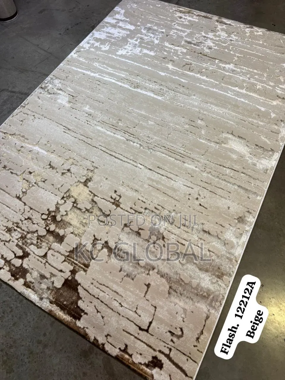 Quality Smooth Center Rug Vip 10/13