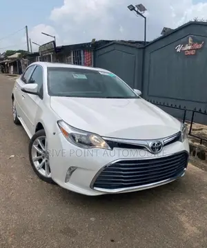 Toyota Avalon Limited 4dr Sedan (3.5L 6cyl 6A) 2014 Off white