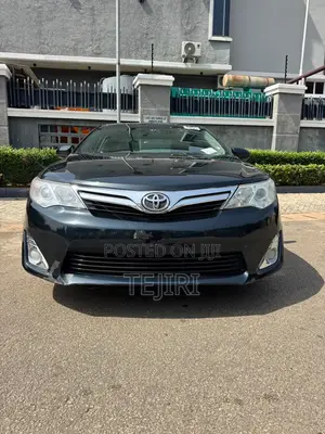 Toyota Camry LE 4dr Sedan (2.5L 4cyl 6A) 2014 Black