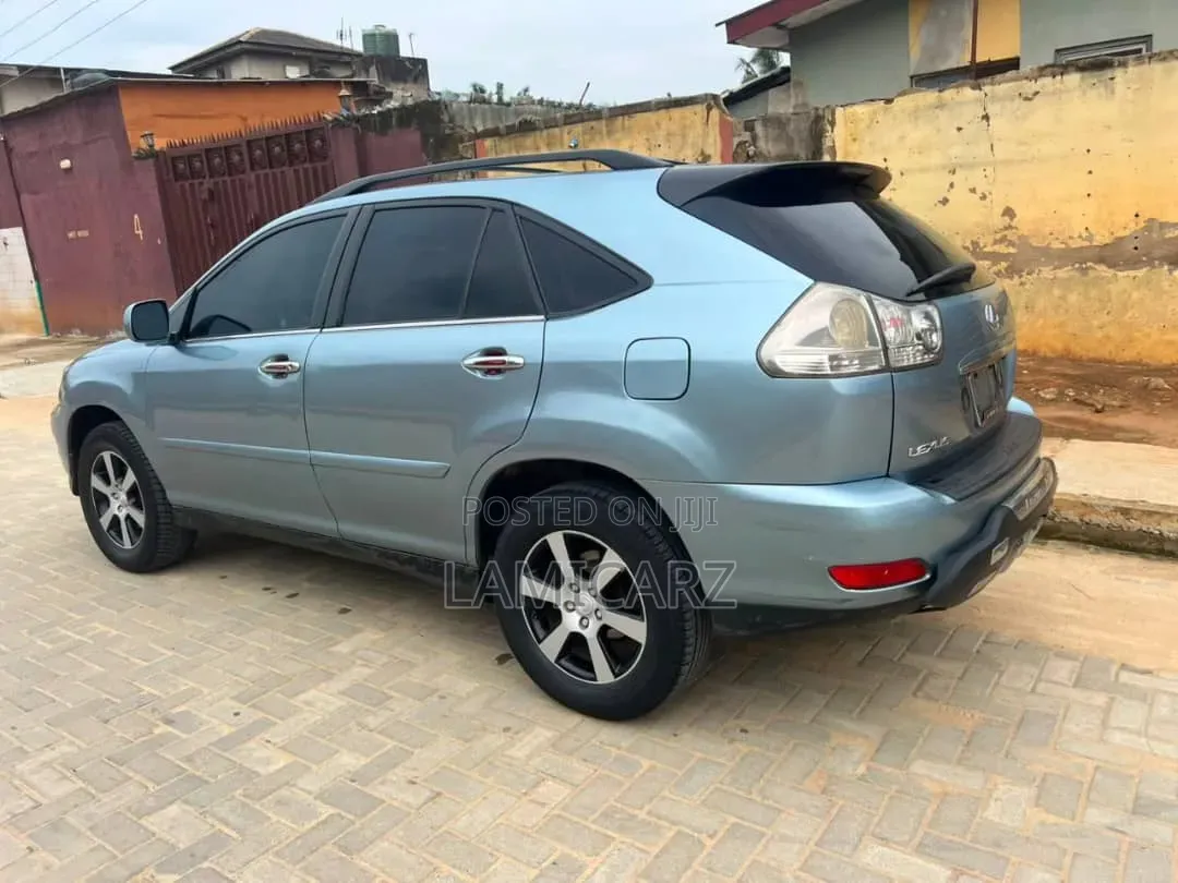 Lexus RX 350 Premium Plus 2026 Blue