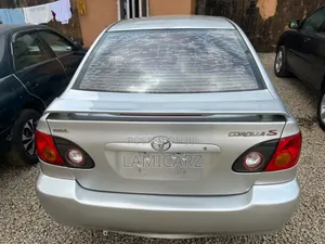 Toyota Corolla 2004 Silver