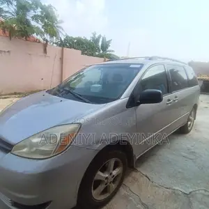 Toyota TownAce 2005 Grey