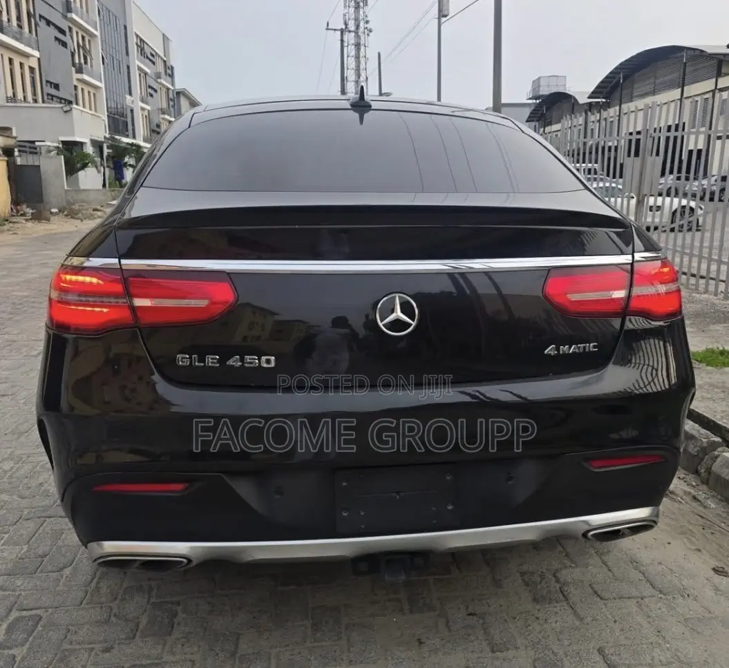 Mercedes-Benz GLE-Class 2016 Black