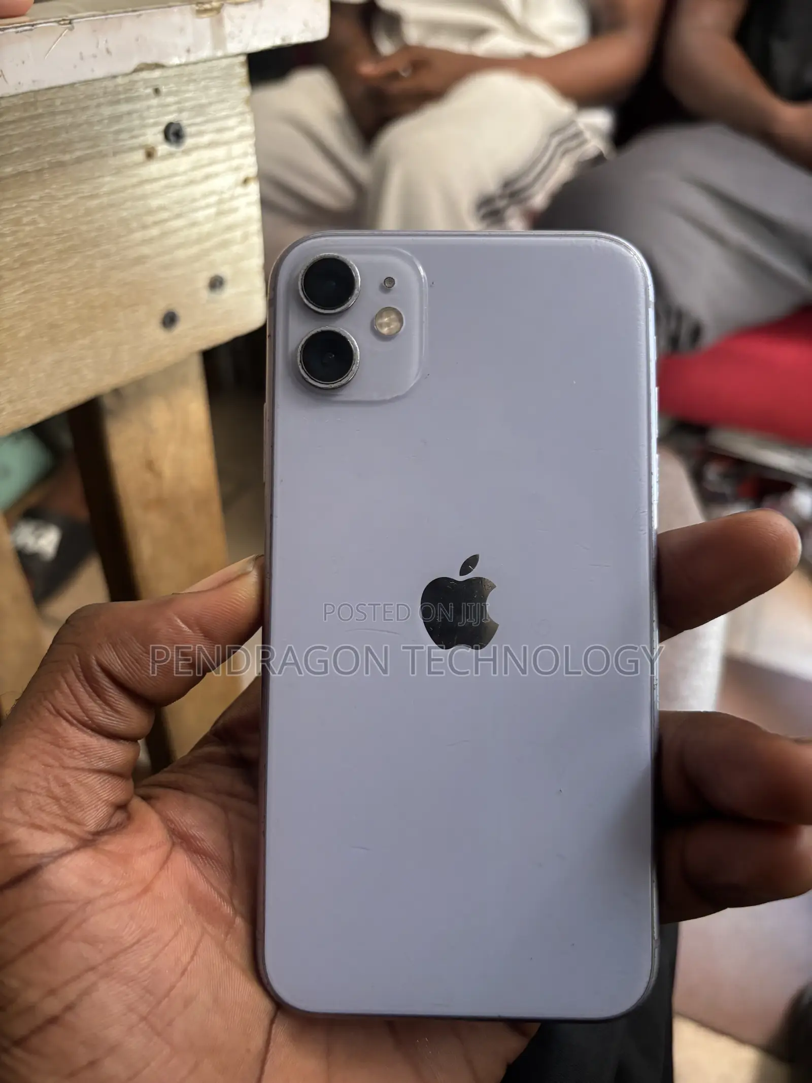 Apple iPhone 11 64 GB Purple
