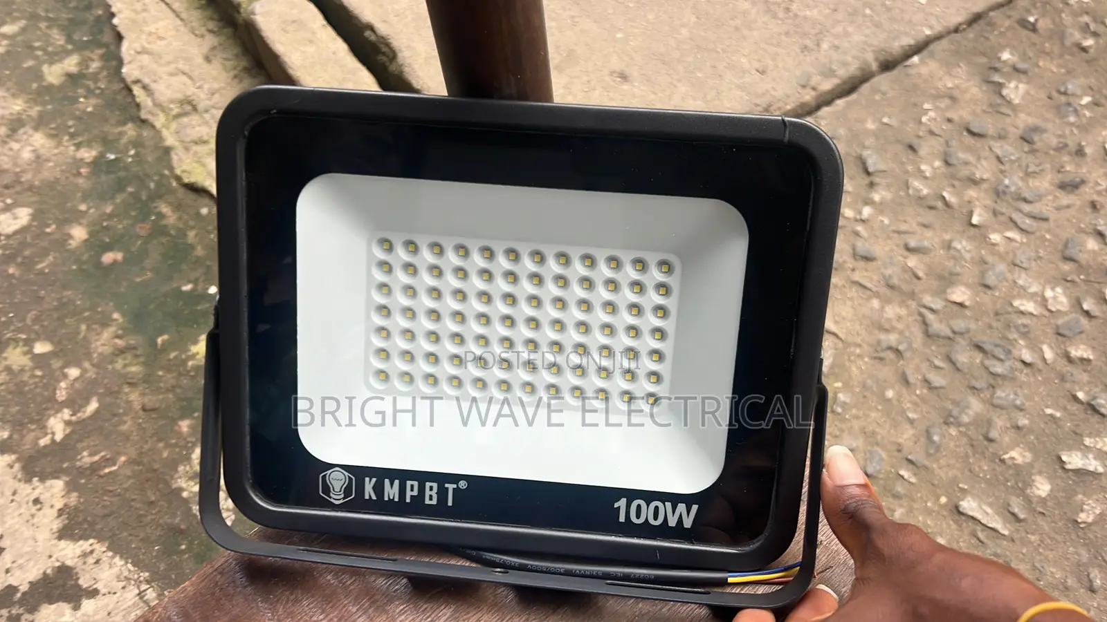 100wt Flood Light Electric