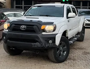Toyota Tacoma TRD PRO V6 4dr Access Cab 4WD 6.1 ft. SB (4.0L 6cyl 5A)